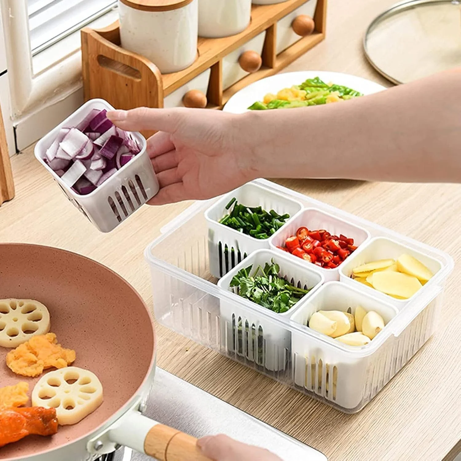 6 Grids Refrigerator Food Vegetable Fruit Storage Box Kitchen Chopped Green Onion Drain Water Divided Container 1Pcs